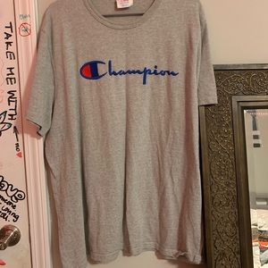 GRAY EMBROIDERED OVERSIZED CHAMPION TEE